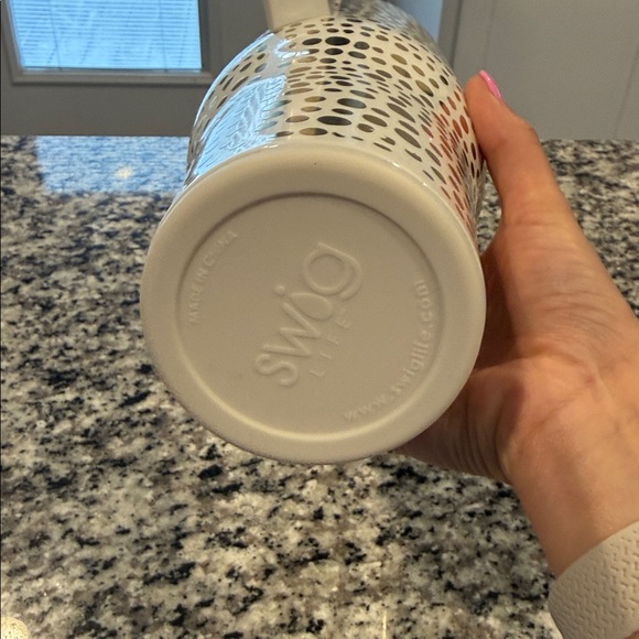 SWIG Cup - Picture 4 of 5